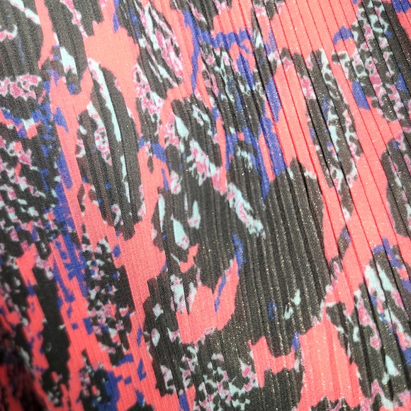 Derek Lam 10 Crosby Helena
Pleated Blouse - Picture 6 of 13